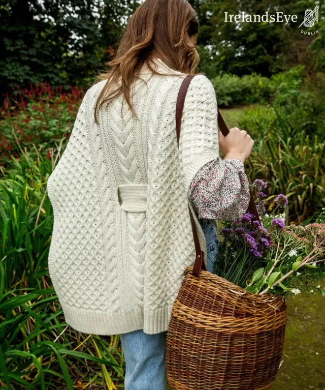 Women Sweater Shop Crocus Horseshoe Cable Cape Natural