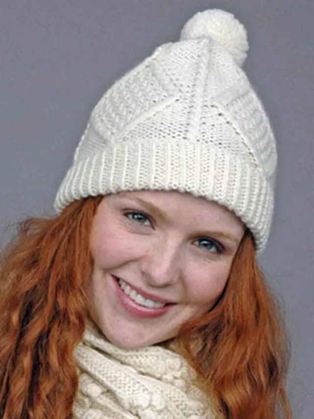 Women Sweater Shop Hand Knit Aran Hat with bobble Natural