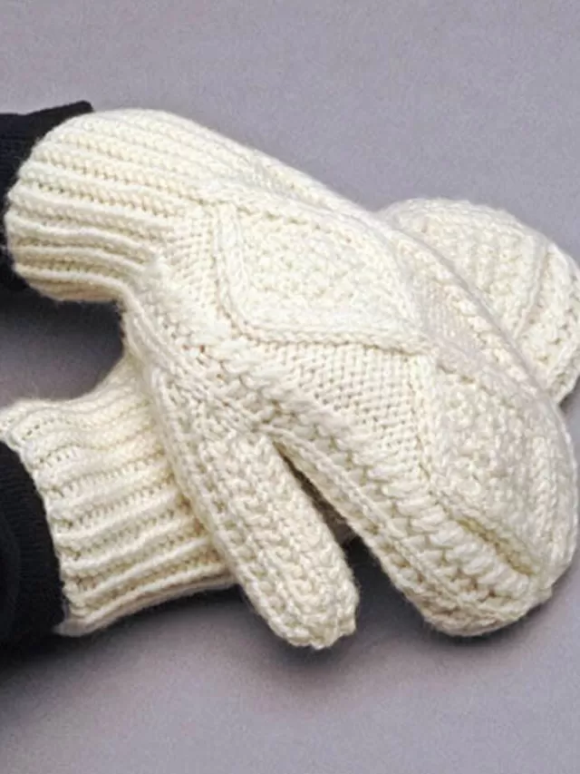 Sweater Shop Hand Knit Aran Mittens Natural