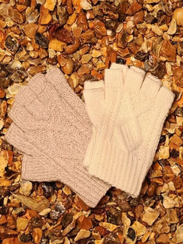 Sweater Shop Hand Knit Fingerless Aran Gloves