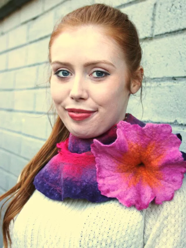 Women Sweater Shop Handmade Felt Wool Flower Scarf