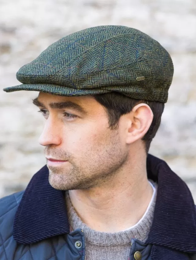 Sweater Shop Kerry Peak Cap Green Herringbone 27