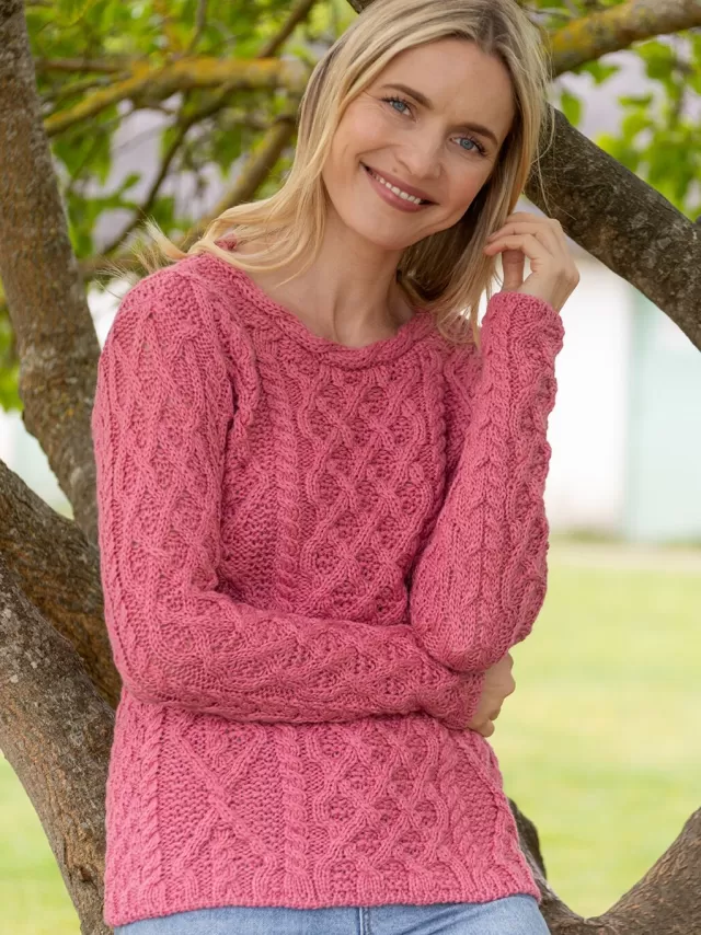 Women Sweater Shop Lambay Lattice Cable Aran Sweater Rosa Pink