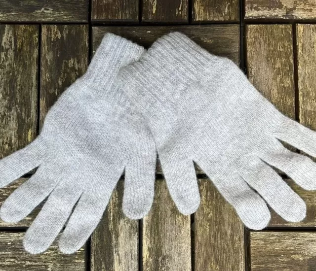 Sweater Shop 100% Lambswool Gloves Silver - Ladies