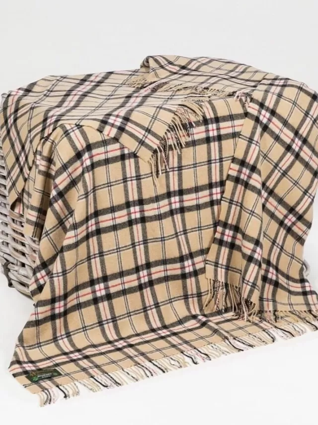 Sweater Shop Lambswool Throw Camel of Merrick Tartan Col: 621