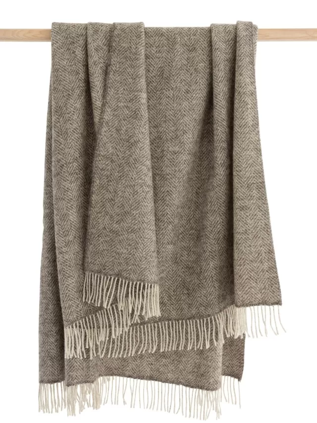 Sweater Shop Natural Wool Eco Throw Pale Grey Herringbone