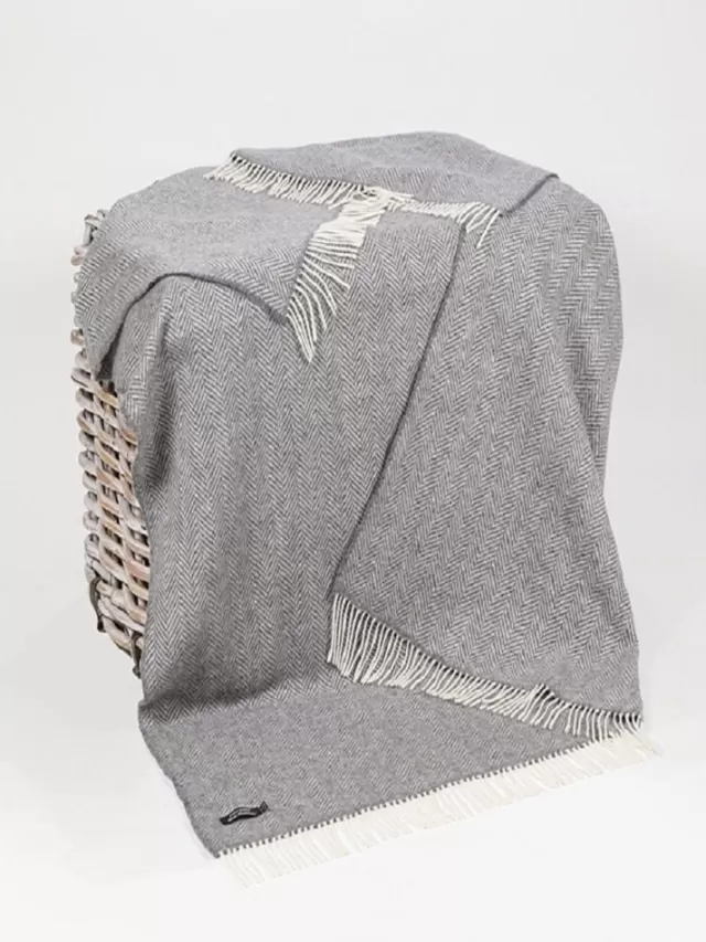 Sweater Shop Wool and Cashmere Grey Herringbone Throw Col: 1474