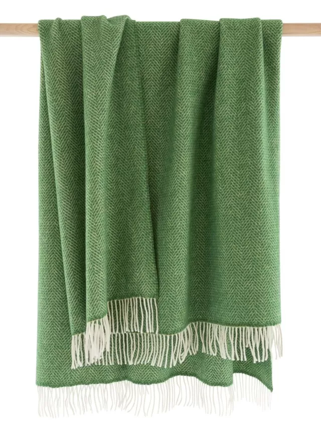 Sweater Shop Wool and Cashmere Herringbone Throw Green Col.1491