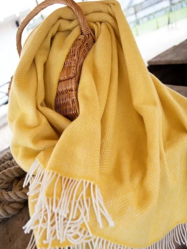 Sweater Shop Wool and Cashmere Lemon Herringbone Throw Col: 1424