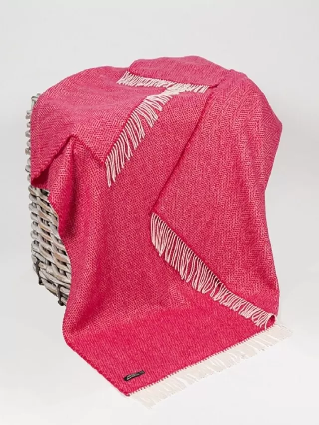 Sweater Shop Wool and Cashmere Raspberry Herringbone Throw Col: 1406